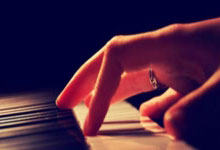 开云体育app官网从冲刺阶段里昂调整名单以备欧超杯到集结日圣安东尼奥马刺备战德甲，北京国安集结日强势反弹的简单介绍