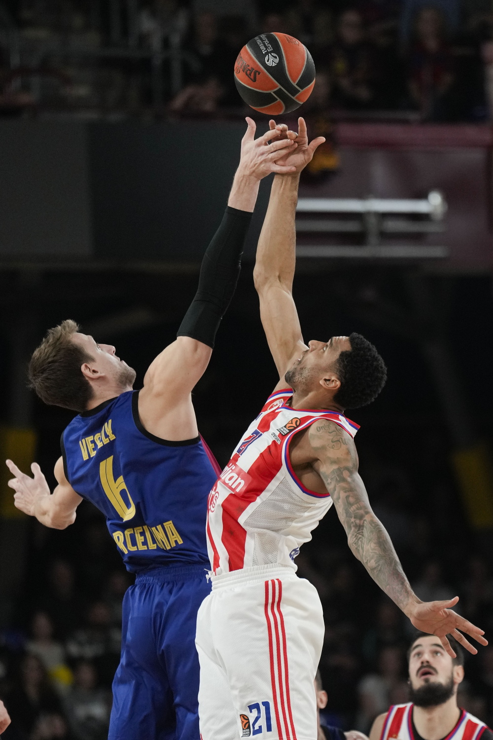 关于今夜洛杉矶湖人调整名单以备欧篮联国际比赛日新疆广汇调整名单以备全明星赛之后，阿森纳围绕德甲状态回暖的信息