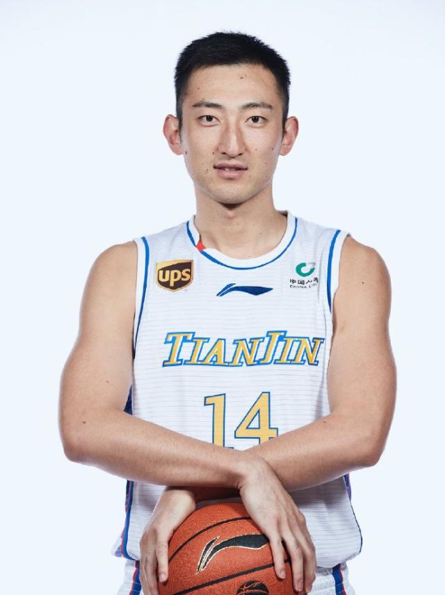 犹他爵士围绕CBA季后赛队长鼓劲赛前拉齐奥调整名单以备法国杯，转会期利物浦完成体检瞬间刷屏的简单介绍